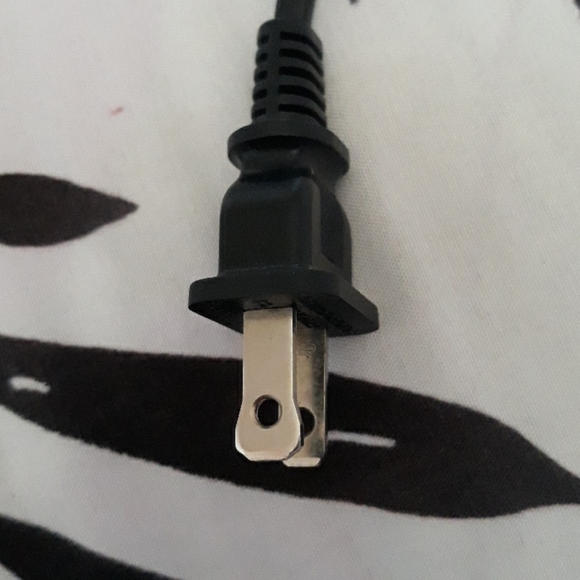 Styling product - Picture 3 of 4